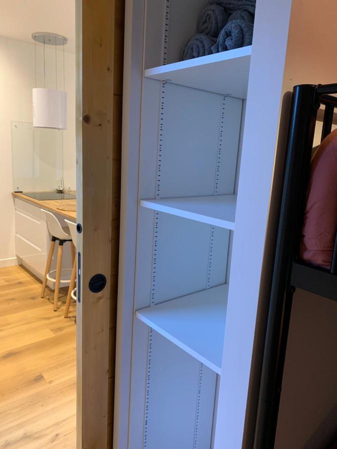 Charmant Logement Entre Lac Et Montagne Rochebrune  Exteriör bild